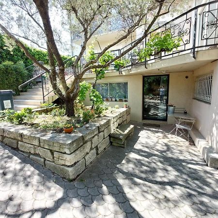 Studio Independant Pres Du Centre Ville Nîmes Exteriér fotografie